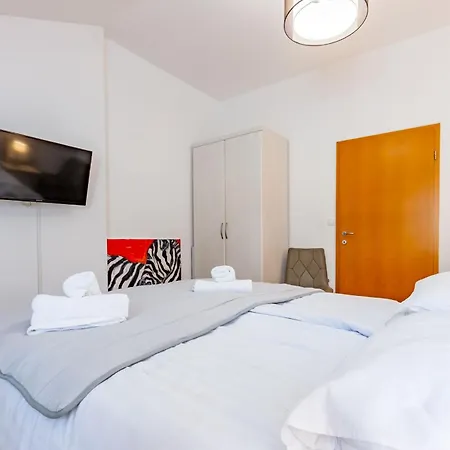 Apartament Delfina One Bedroom *